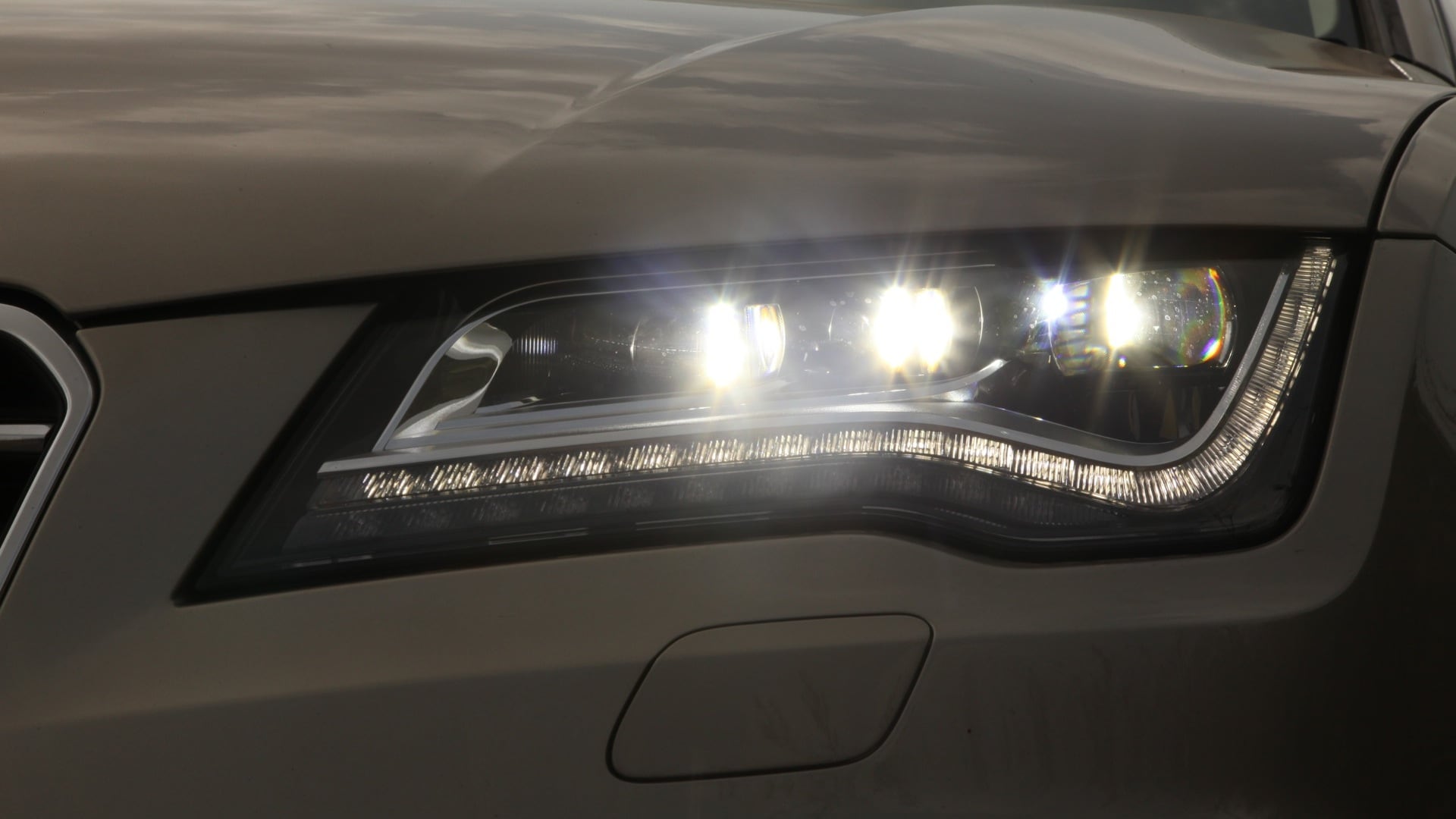 Audi-A7-Sportback-2012-3-0-TDI-Quattro-Exterior